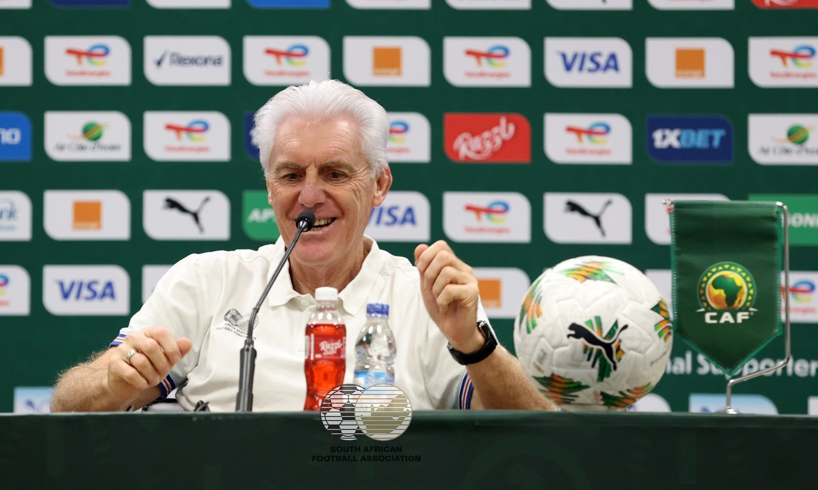 Coach Hugo Broos hails unity behind South Africa’s World Cup surge