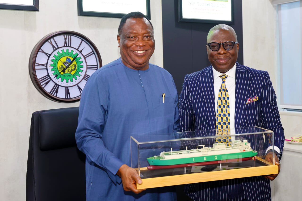 Train 7 Hits 90% Completion, Generates 16,000 Jobs