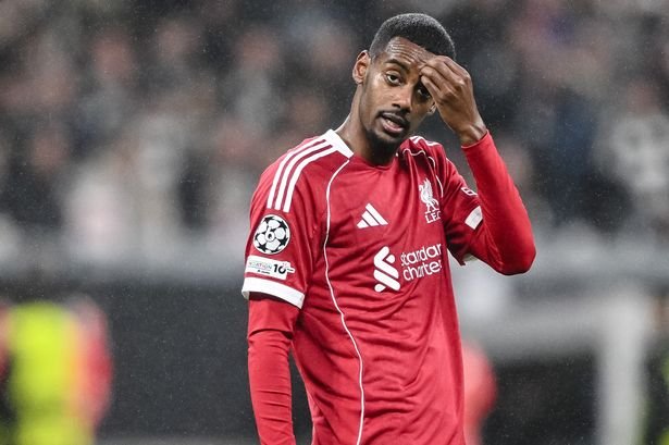 Ex-Man United Star Backs Isak To Drive Liverpool’s Title Challenge