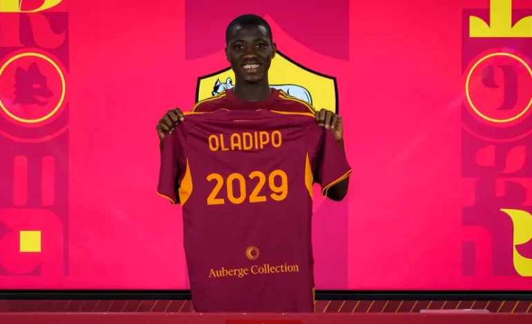 Super Falcons defender Shukurat Oladipo signs new AS Roma deal