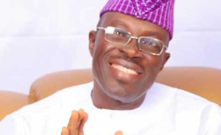 Makinde’s ally, Arapaja dumps PDP, reveals next move