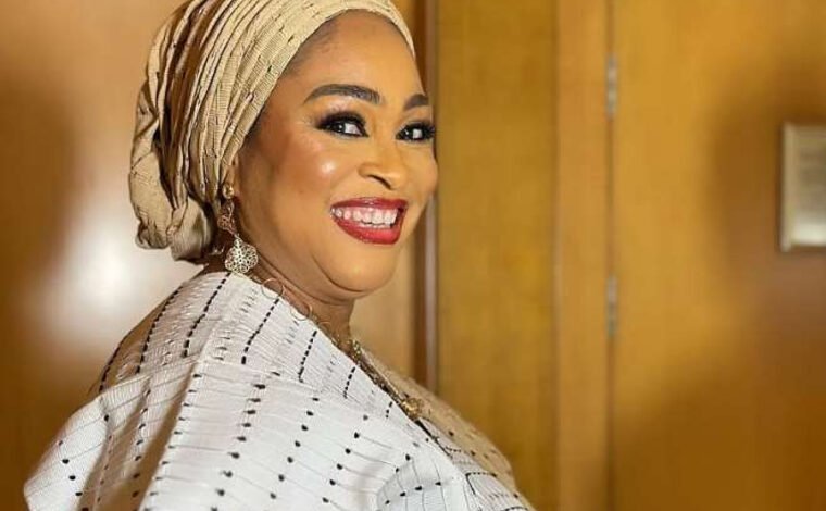 ‘Don’t dig anything less than gold’ – Actress Bukky Wright tells ladies