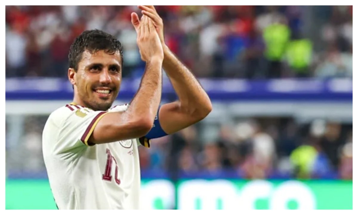 Spain World Cup winner Rodri names three best players of all-time 
