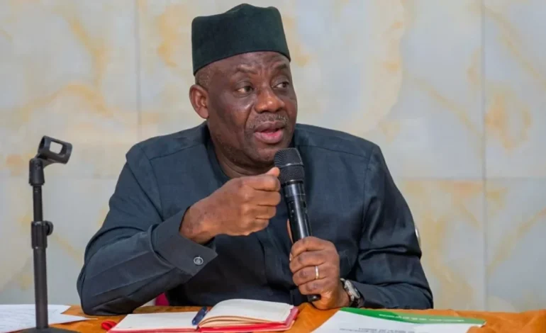 FG hails suspension of Oyo teachers’ strike