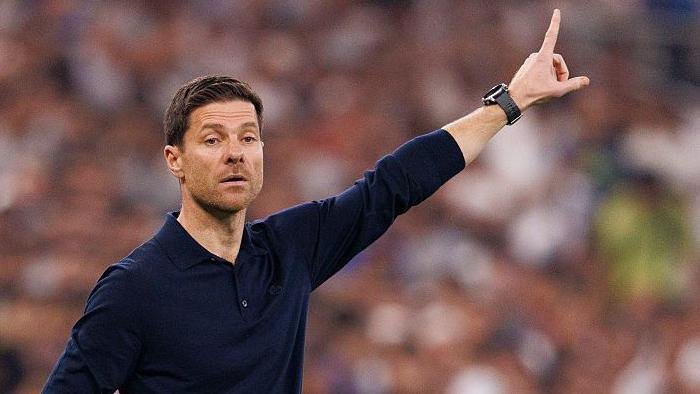 Ex-Arsenal Defender: Alonso Needs Time To Turn Chelsea Around
