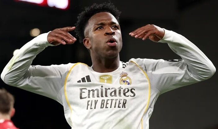 Given: Signing Vinicius Will Be A Big Risk For Arsenal