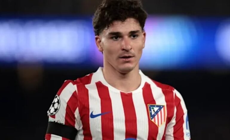 Transfer: Arsenal sends fresh message to Julian Alvarez 