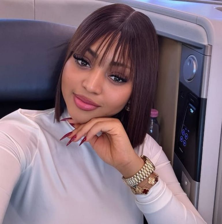 ‘Cut it, cut it!’ – Regina Daniels’ reaction in viral live sparks Ned Nwoko reunion rumors