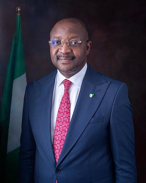 Sunday Dare Tackles Atiku Over Tinubu Comments, Mambilla Controversy