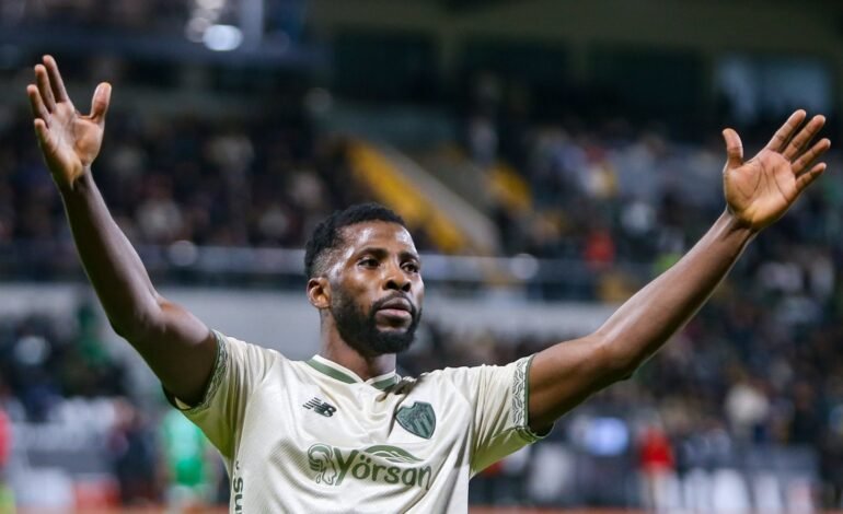 Iheanacho targets Bursaspor legendary status after record-breaking start in Turkey