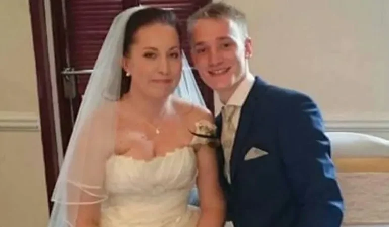 Husband pays tribute to wife who died saving two sons