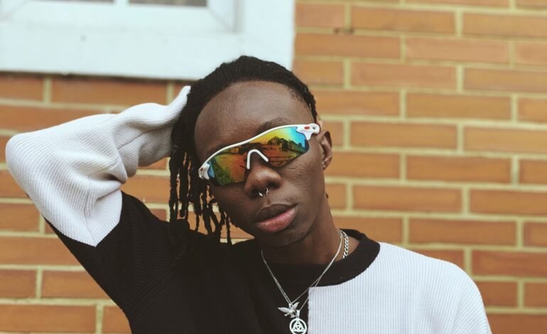 ‘No successful person wants to retire in Nigeria’ — Blaqbonez